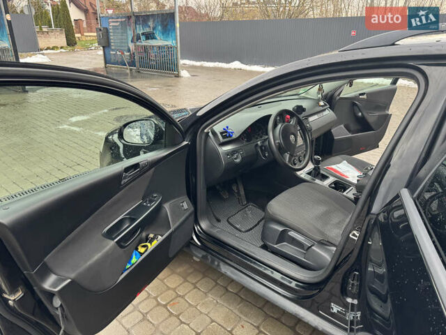 Черный Фольксваген Пассат, объемом двигателя 1.97 л и пробегом 245 тыс. км за 6200 $, фото 20 на Automoto.ua