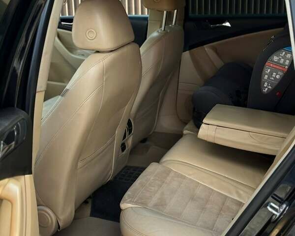 Черный Фольксваген Пассат, объемом двигателя 1.97 л и пробегом 320 тыс. км за 6950 $, фото 17 на Automoto.ua