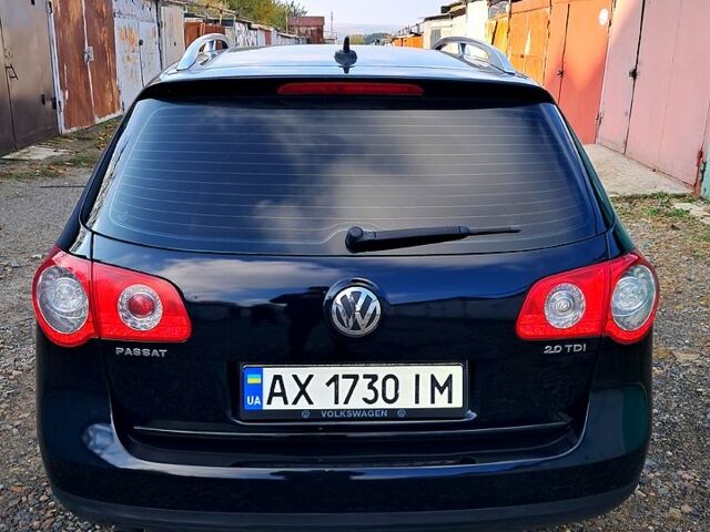 Чорний Фольксваген Пассат, об'ємом двигуна 2 л та пробігом 237 тис. км за 8200 $, фото 5 на Automoto.ua