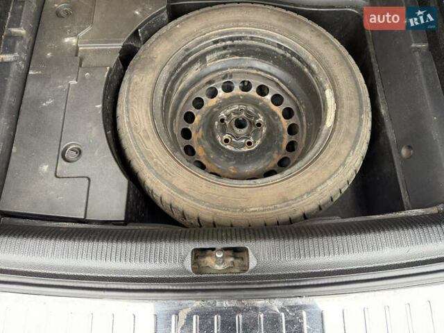 Черный Фольксваген Пассат, объемом двигателя 1.97 л и пробегом 370 тыс. км за 4700 $, фото 34 на Automoto.ua