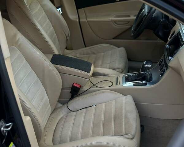 Черный Фольксваген Пассат, объемом двигателя 1.97 л и пробегом 320 тыс. км за 6950 $, фото 28 на Automoto.ua