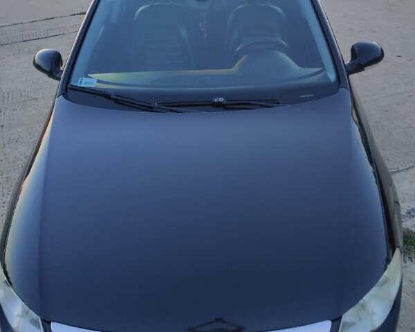 Черный Фольксваген Пассат, объемом двигателя 1.97 л и пробегом 244 тыс. км за 7500 $, фото 4 на Automoto.ua