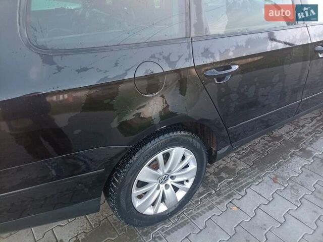 Чорний Фольксваген Пассат, об'ємом двигуна 1.9 л та пробігом 260 тис. км за 5600 $, фото 1 на Automoto.ua