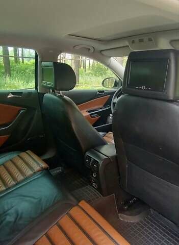 Черный Фольксваген Пассат, объемом двигателя 2 л и пробегом 280 тыс. км за 7600 $, фото 11 на Automoto.ua