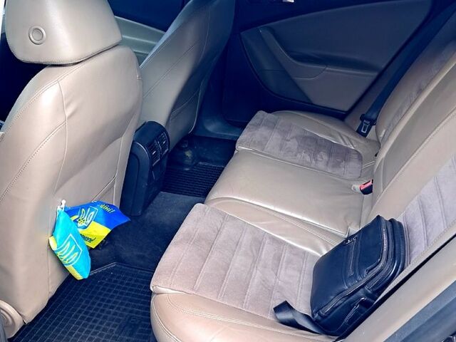 Чорний Фольксваген Пассат, об'ємом двигуна 2 л та пробігом 237 тис. км за 8200 $, фото 7 на Automoto.ua