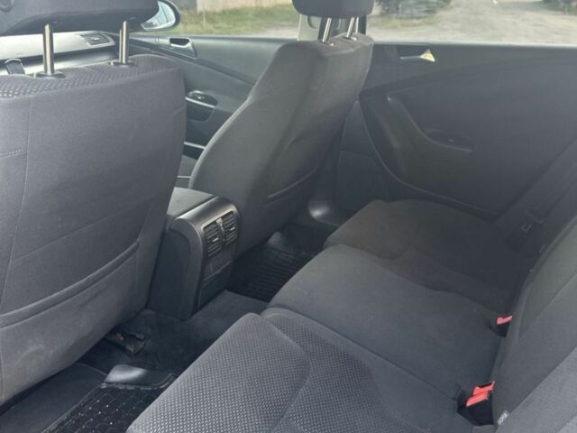 Черный Фольксваген Пассат, объемом двигателя 2 л и пробегом 300 тыс. км за 3200 $, фото 5 на Automoto.ua