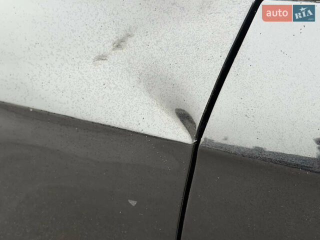 Черный Фольксваген Пассат, объемом двигателя 1.97 л и пробегом 370 тыс. км за 4700 $, фото 31 на Automoto.ua