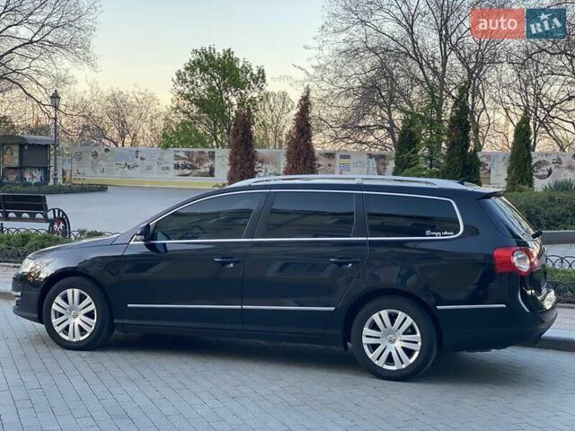 Черный Фольксваген Пассат, объемом двигателя 2.01 л и пробегом 269 тыс. км за 9000 $, фото 1 на Automoto.ua