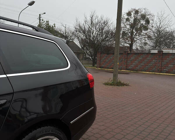 Чорний Фольксваген Пассат, об'ємом двигуна 2 л та пробігом 370 тис. км за 8100 $, фото 9 на Automoto.ua