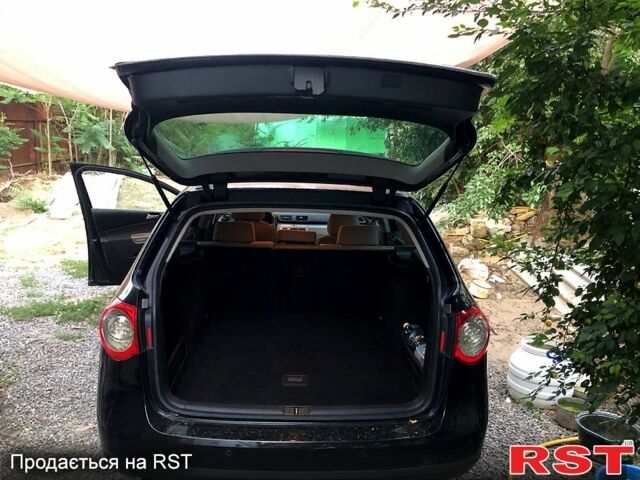 Черный Фольксваген Пассат, объемом двигателя 1.4 л и пробегом 193 тыс. км за 6600 $, фото 1 на Automoto.ua