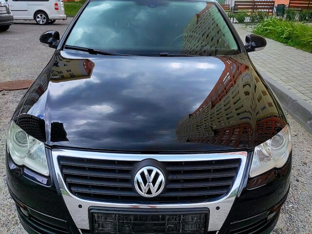 Черный Фольксваген Пассат, объемом двигателя 1.6 л и пробегом 333 тыс. км за 6900 $, фото 1 на Automoto.ua