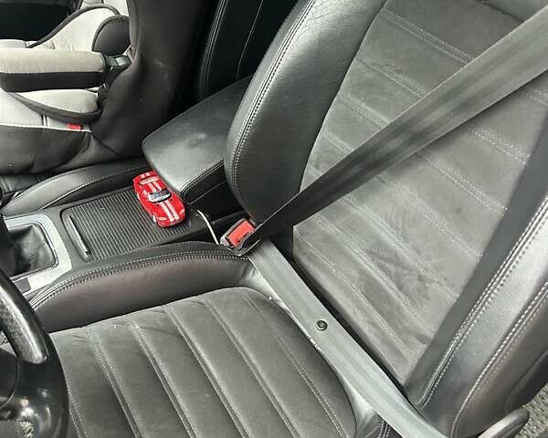 Черный Фольксваген Пассат, объемом двигателя 1.97 л и пробегом 290 тыс. км за 7850 $, фото 8 на Automoto.ua