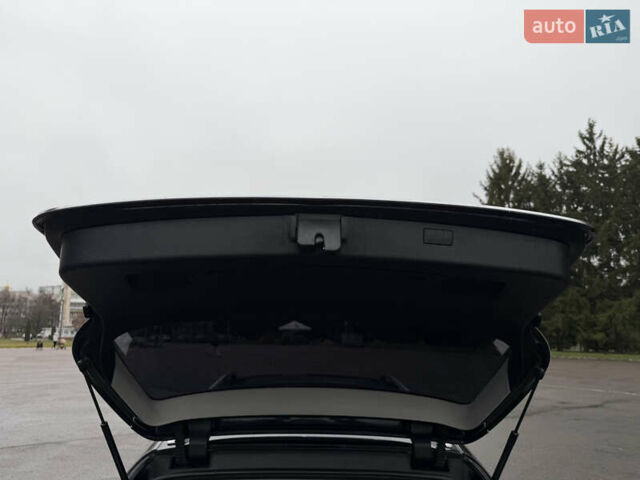 Черный Фольксваген Пассат, объемом двигателя 1.97 л и пробегом 370 тыс. км за 4700 $, фото 35 на Automoto.ua