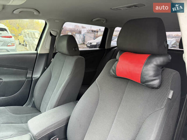 Чорний Фольксваген Пассат, об'ємом двигуна 1.97 л та пробігом 370 тис. км за 4600 $, фото 59 на Automoto.ua