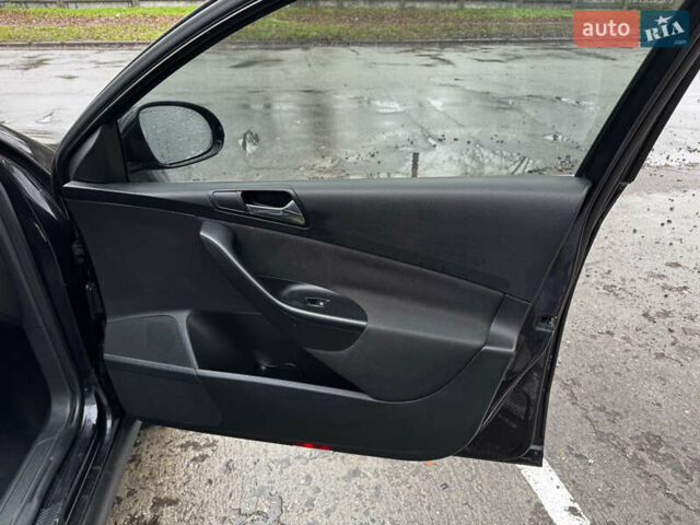 Чорний Фольксваген Пассат, об'ємом двигуна 1.97 л та пробігом 340 тис. км за 6000 $, фото 33 на Automoto.ua