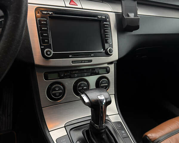 Чорний Фольксваген Пассат, об'ємом двигуна 2 л та пробігом 370 тис. км за 8100 $, фото 25 на Automoto.ua