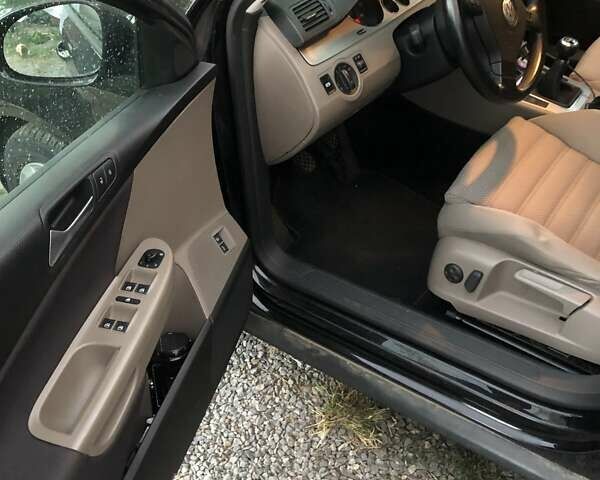 Черный Фольксваген Пассат, объемом двигателя 1.39 л и пробегом 193 тыс. км за 6600 $, фото 2 на Automoto.ua