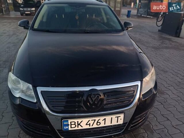 Чорний Фольксваген Пассат, об'ємом двигуна 1.9 л та пробігом 260 тис. км за 5600 $, фото 12 на Automoto.ua