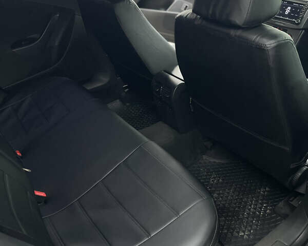 Черный Фольксваген Пассат, объемом двигателя 1.97 л и пробегом 274 тыс. км за 5700 $, фото 16 на Automoto.ua