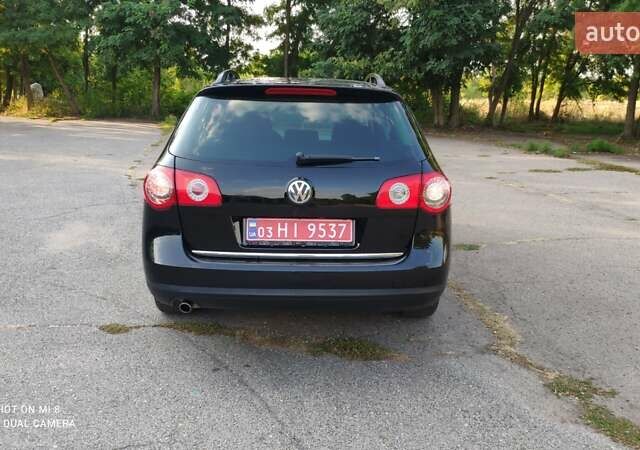 Чорний Фольксваген Пассат, об'ємом двигуна 1.6 л та пробігом 220 тис. км за 6399 $, фото 18 на Automoto.ua