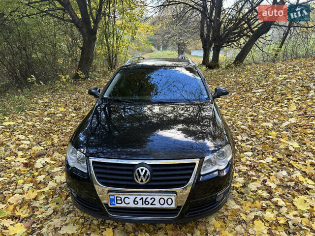 Черный Фольксваген Пассат, объемом двигателя 1.97 л и пробегом 280 тыс. км за 7400 $, фото 1 на Automoto.ua
