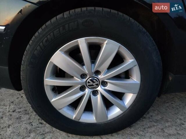 Черный Фольксваген Пассат, объемом двигателя 1.97 л и пробегом 244 тыс. км за 7500 $, фото 1 на Automoto.ua