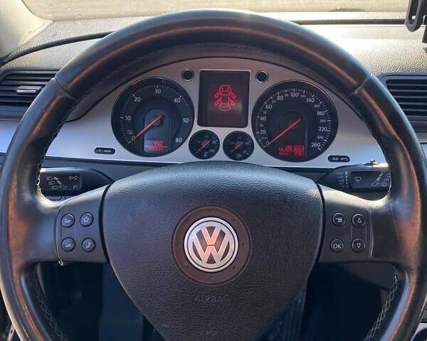 Чорний Фольксваген Пассат, об'ємом двигуна 2 л та пробігом 280 тис. км за 6500 $, фото 11 на Automoto.ua