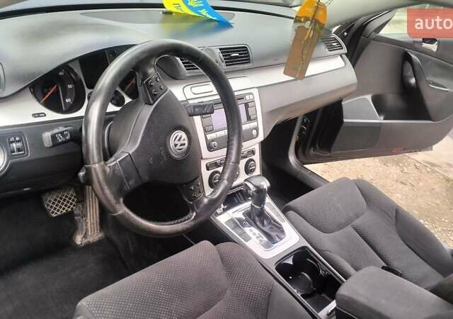 Чорний Фольксваген Пассат, об'ємом двигуна 1.97 л та пробігом 260 тис. км за 7000 $, фото 8 на Automoto.ua