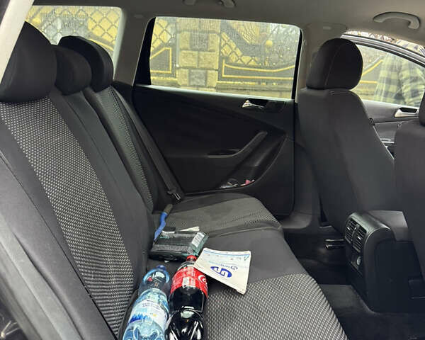 Чорний Фольксваген Пассат, об'ємом двигуна 1.97 л та пробігом 250 тис. км за 6700 $, фото 8 на Automoto.ua