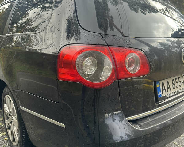 Черный Фольксваген Пассат, объемом двигателя 2 л и пробегом 244 тыс. км за 6000 $, фото 8 на Automoto.ua