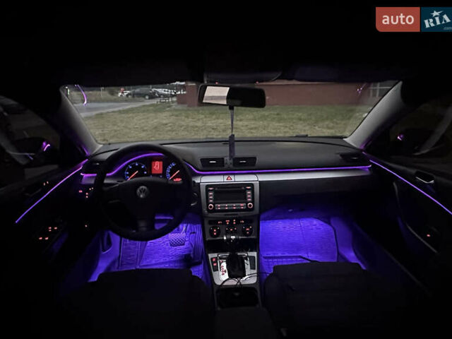 Черный Фольксваген Пассат, объемом двигателя 1.97 л и пробегом 300 тыс. км за 5800 $, фото 6 на Automoto.ua