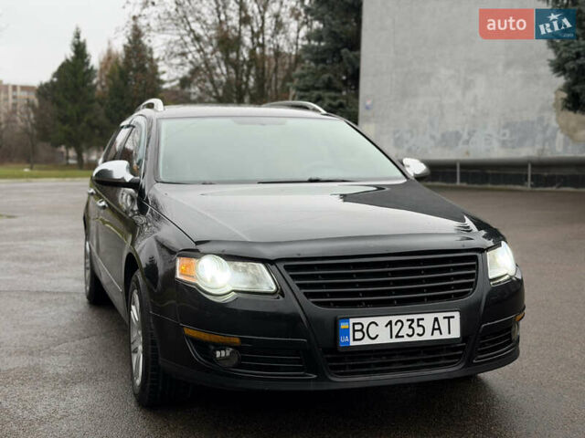 Черный Фольксваген Пассат, объемом двигателя 1.97 л и пробегом 370 тыс. км за 4700 $, фото 3 на Automoto.ua