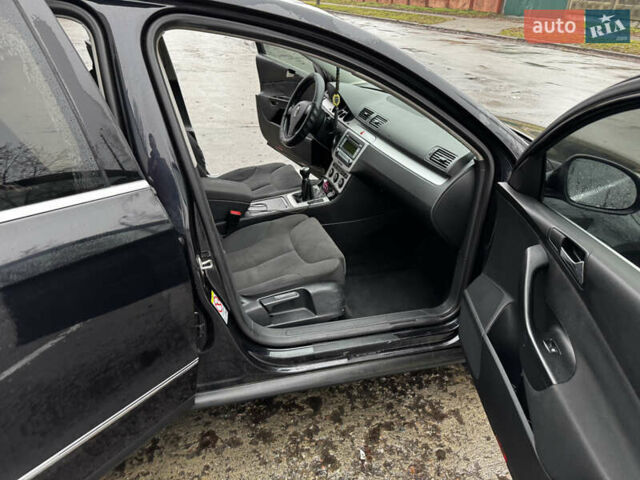 Чорний Фольксваген Пассат, об'ємом двигуна 1.97 л та пробігом 340 тис. км за 6000 $, фото 32 на Automoto.ua