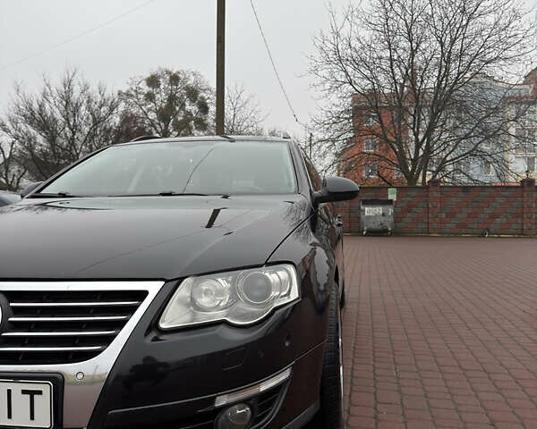 Чорний Фольксваген Пассат, об'ємом двигуна 2 л та пробігом 370 тис. км за 8100 $, фото 3 на Automoto.ua