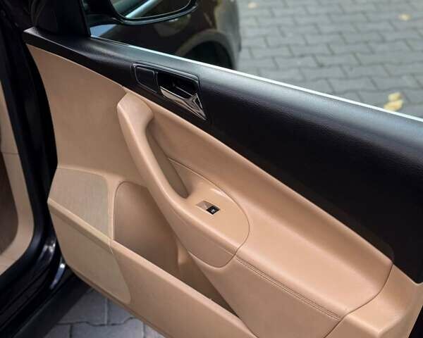 Черный Фольксваген Пассат, объемом двигателя 1.97 л и пробегом 320 тыс. км за 6950 $, фото 27 на Automoto.ua