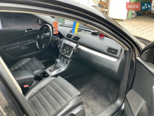 Черный Фольксваген Пассат, объемом двигателя 1.97 л и пробегом 300 тыс. км за 6350 $, фото 4 на Automoto.ua