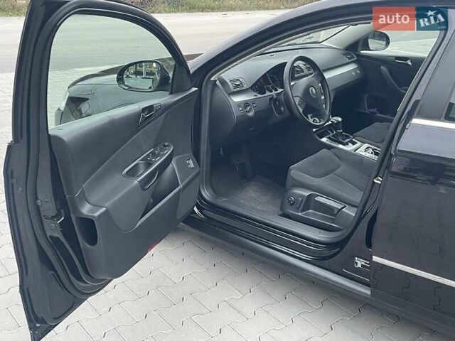 Черный Фольксваген Пассат, объемом двигателя 1.97 л и пробегом 206 тыс. км за 8500 $, фото 8 на Automoto.ua