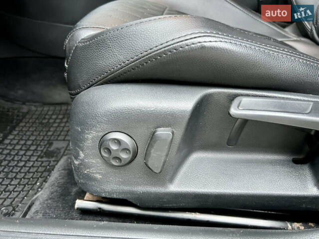 Черный Фольксваген Пассат, объемом двигателя 2 л и пробегом 280 тыс. км за 6200 $, фото 29 на Automoto.ua