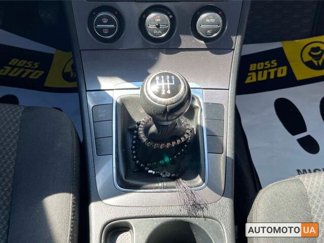 Черный Фольксваген Пассат, объемом двигателя 1.9 л и пробегом 290 тыс. км за 7800 $, фото 18 на Automoto.ua