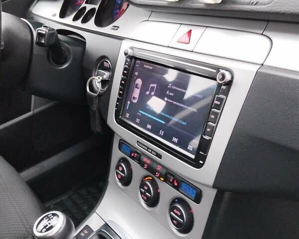 Черный Фольксваген Пассат, объемом двигателя 1.97 л и пробегом 288 тыс. км за 4900 $, фото 11 на Automoto.ua