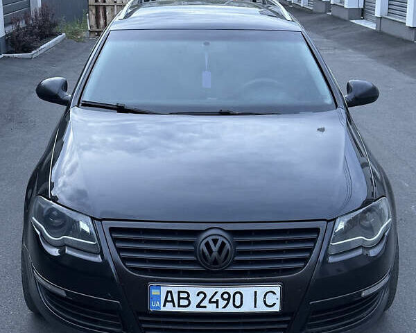 Черный Фольксваген Пассат, объемом двигателя 1.97 л и пробегом 300 тыс. км за 5800 $, фото 2 на Automoto.ua