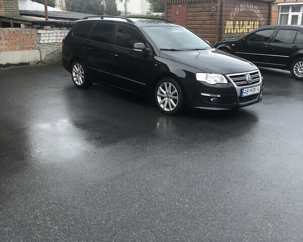 Чорний Фольксваген Пассат, об'ємом двигуна 2 л та пробігом 270 тис. км за 8200 $, фото 1 на Automoto.ua