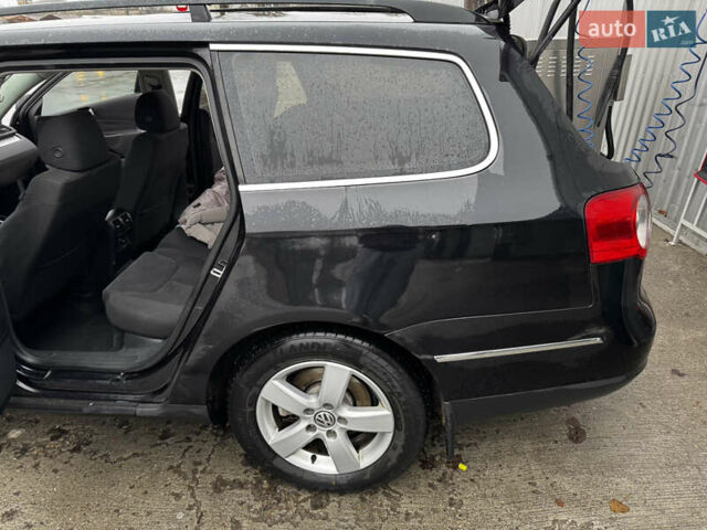 Чорний Фольксваген Пассат, об'ємом двигуна 1.97 л та пробігом 340 тис. км за 6000 $, фото 20 на Automoto.ua