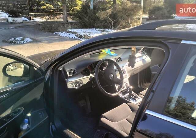 Чорний Фольксваген Пассат, об'ємом двигуна 1.97 л та пробігом 260 тис. км за 7000 $, фото 15 на Automoto.ua