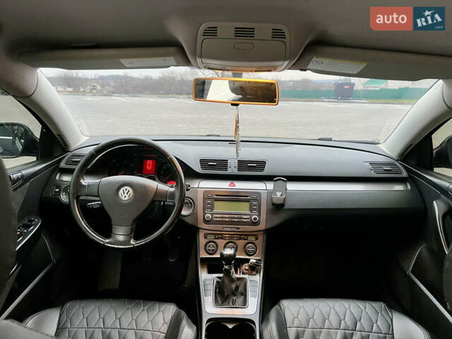 Черный Фольксваген Пассат, объемом двигателя 2 л и пробегом 280 тыс. км за 6200 $, фото 22 на Automoto.ua