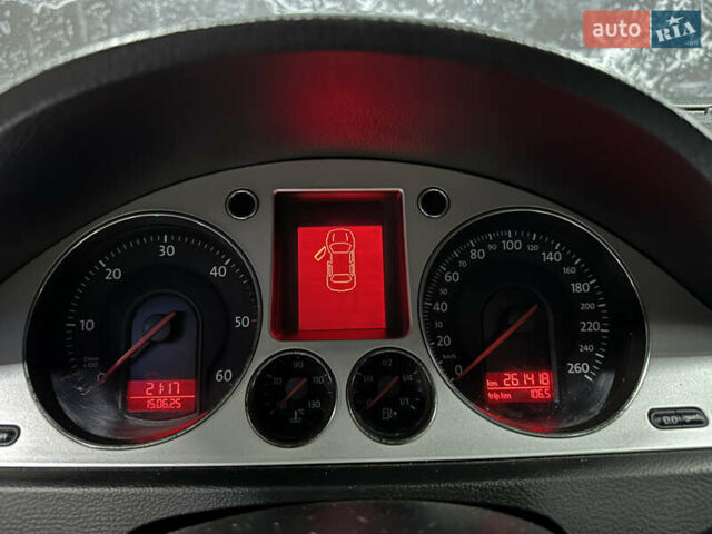 Чорний Фольксваген Пассат, об'ємом двигуна 1.97 л та пробігом 261 тис. км за 6000 $, фото 9 на Automoto.ua