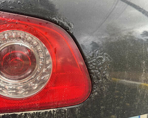 Черный Фольксваген Пассат, объемом двигателя 2 л и пробегом 244 тыс. км за 6000 $, фото 24 на Automoto.ua