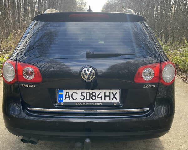 Чорний Фольксваген Пассат, об'ємом двигуна 2 л та пробігом 370 тис. км за 7200 $, фото 1 на Automoto.ua
