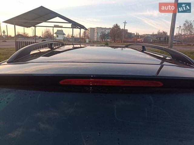 Чорний Фольксваген Пассат, об'ємом двигуна 1.9 л та пробігом 260 тис. км за 5600 $, фото 10 на Automoto.ua