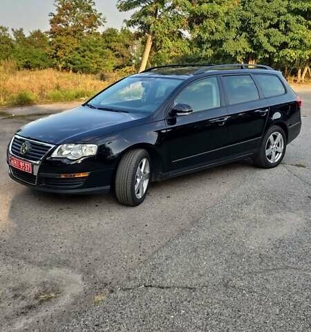 Чорний Фольксваген Пассат, об'ємом двигуна 1.6 л та пробігом 220 тис. км за 6399 $, фото 8 на Automoto.ua